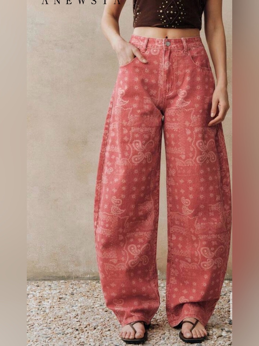 Red bandana Print barrel jeans - medium tall